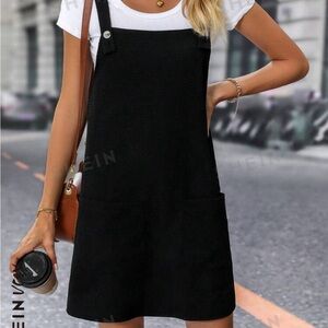 SHEIN dual pocket overall dress